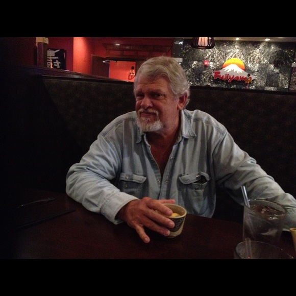 Meet your Posher, Mark - Picture 2 of 3